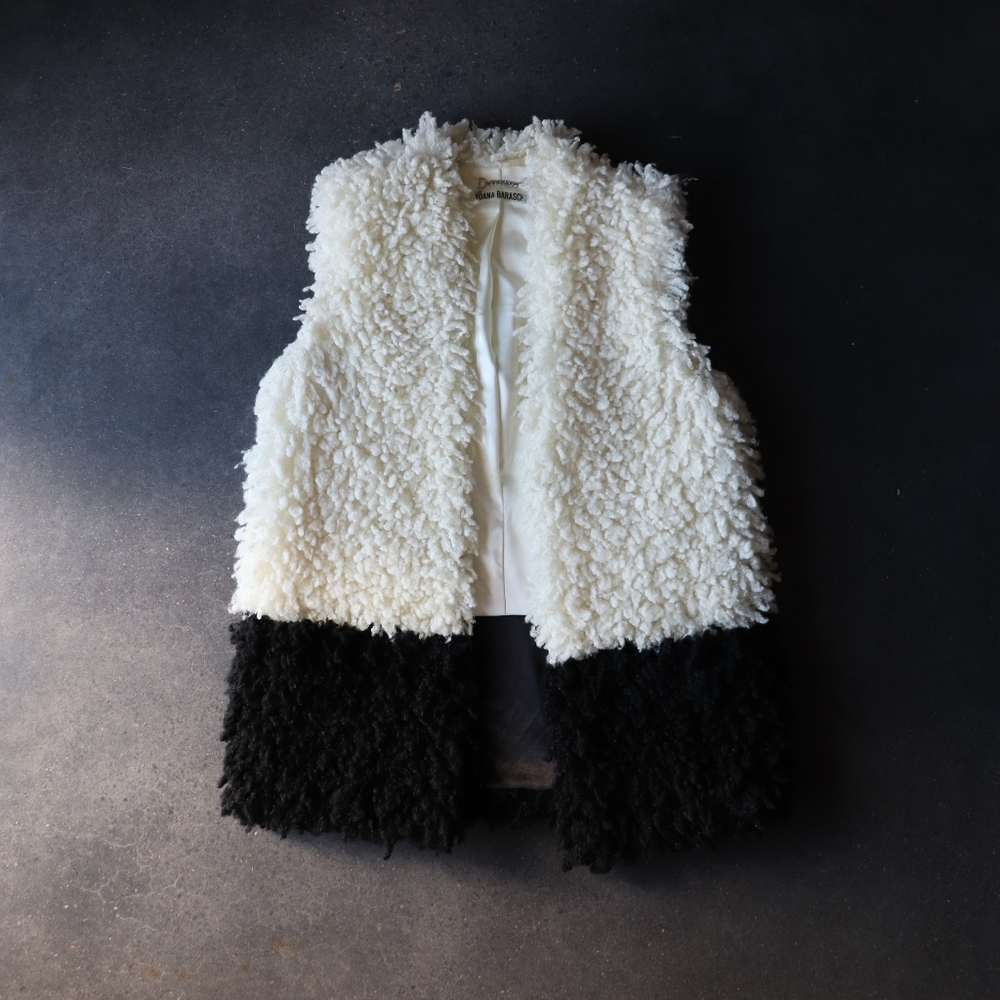 Rare YOANA BARASCHI Vest Fake Fur Teddy Black-White